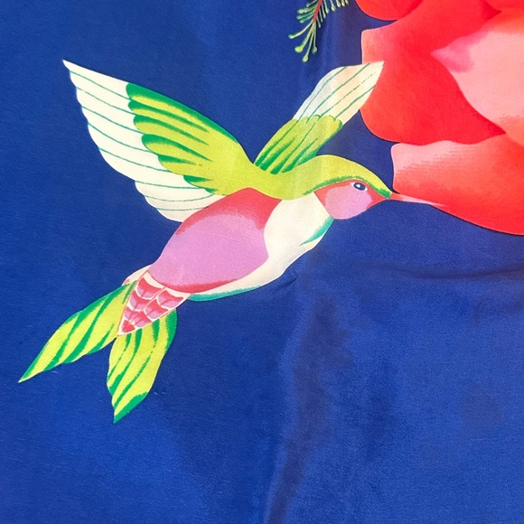 🌟HP🌟VTG 1970s-80s Hummingbird & Hibiscus Royal Blue Silk Scarf - Picture 4 of 11